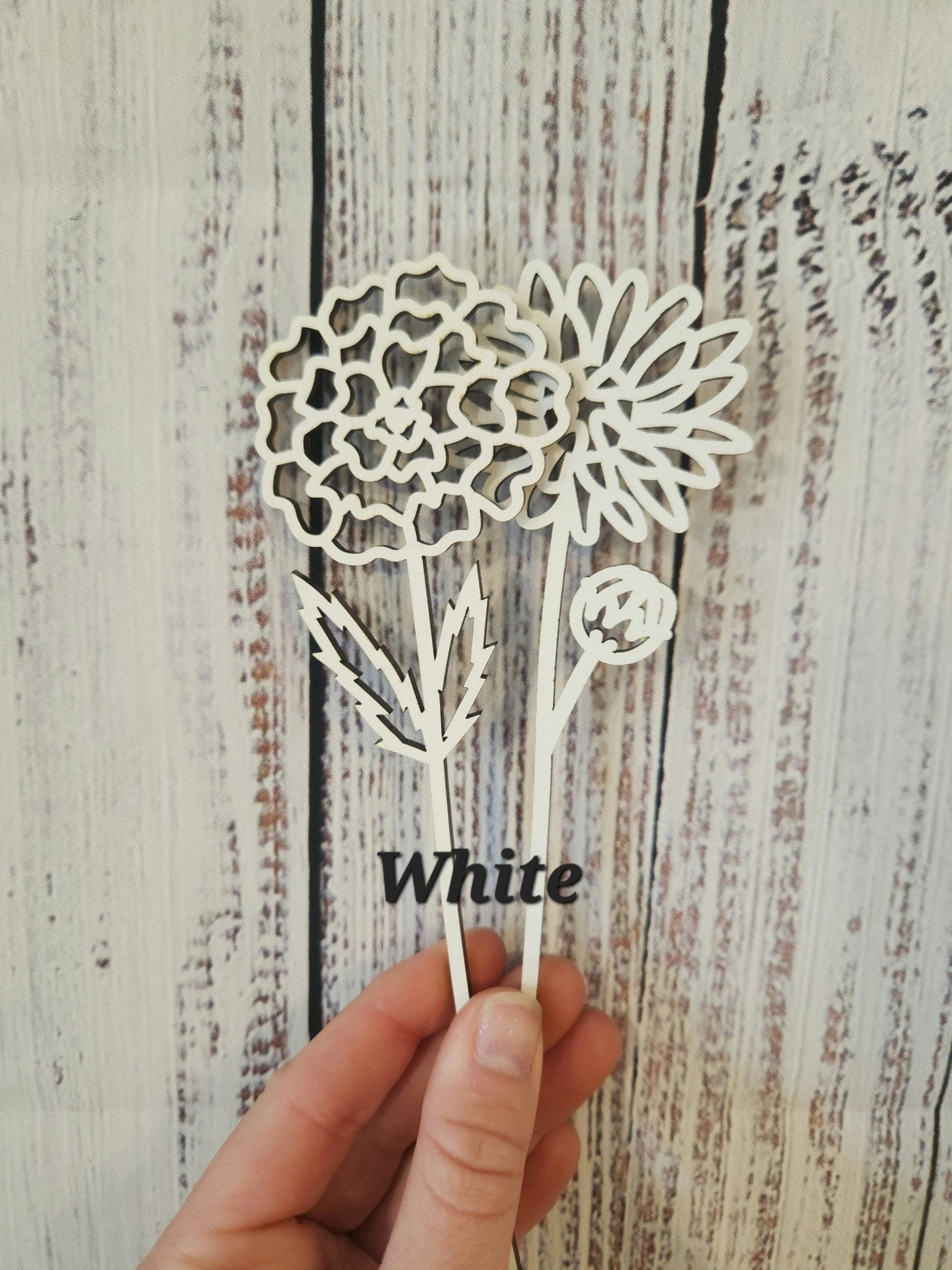 Wood Birth Month Flowers - Forever Flowers - The Cozy Beam